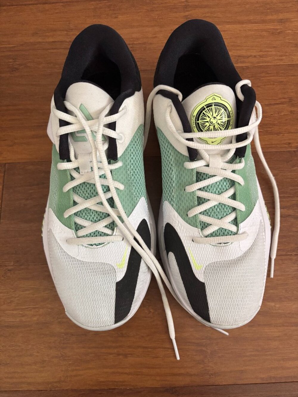 Nike Zoom Freak 4 Giannis Antetokounmpo Basketball Shoes White Mint Men's 9.5